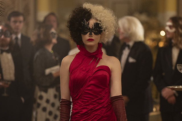 «Круэлла»: художник Bosslogic превратил Эмму Стоун в Харли Квинн - изображение обложка