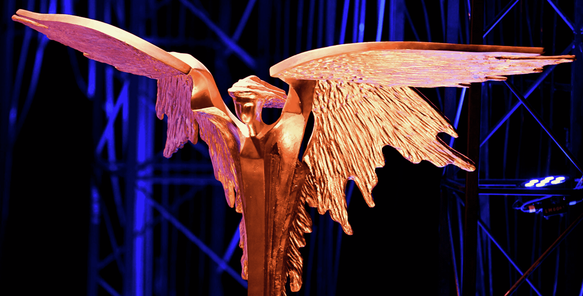 «Дылда» и «Одесса»: названы номинанты на премию «Ника» - изображение обложка