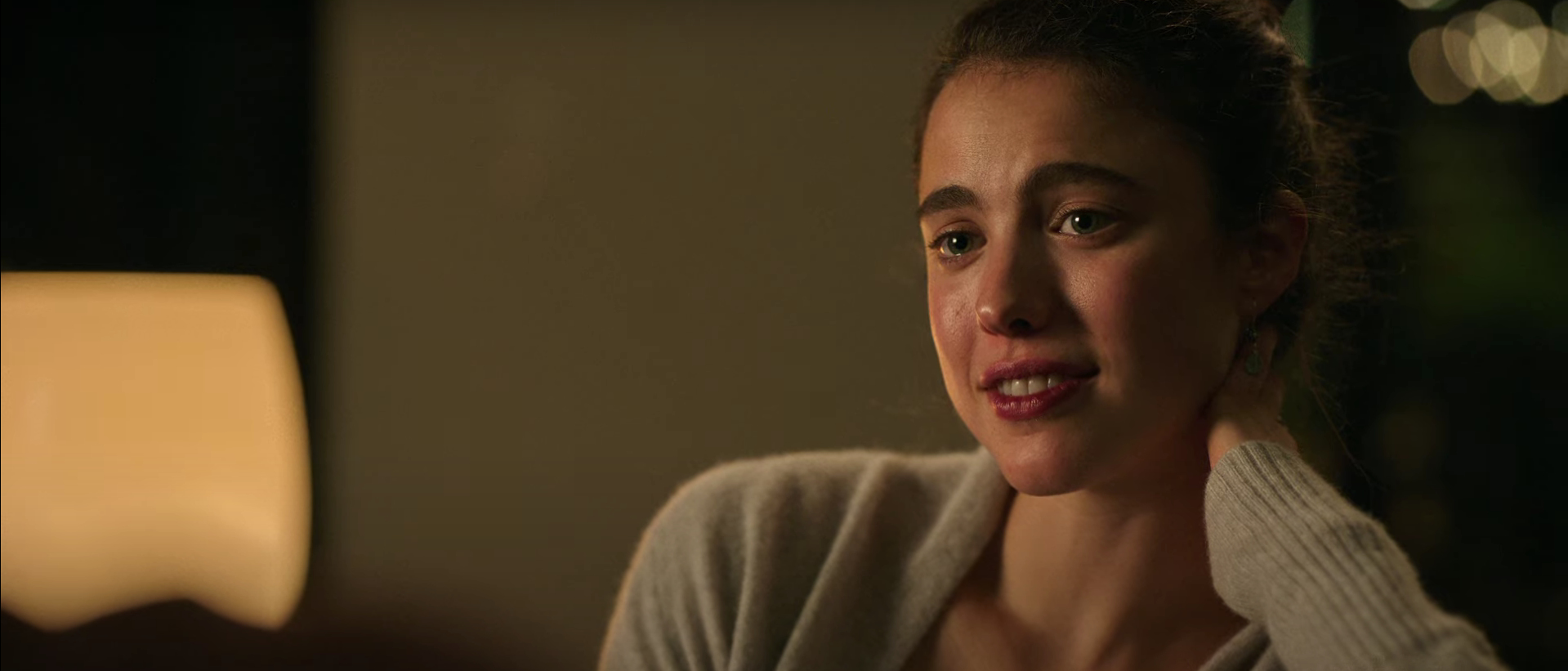 Netflix показал трейлер драмы о горничной с тяжёлой судьбой от продюсера Марго Робби - изображение обложка