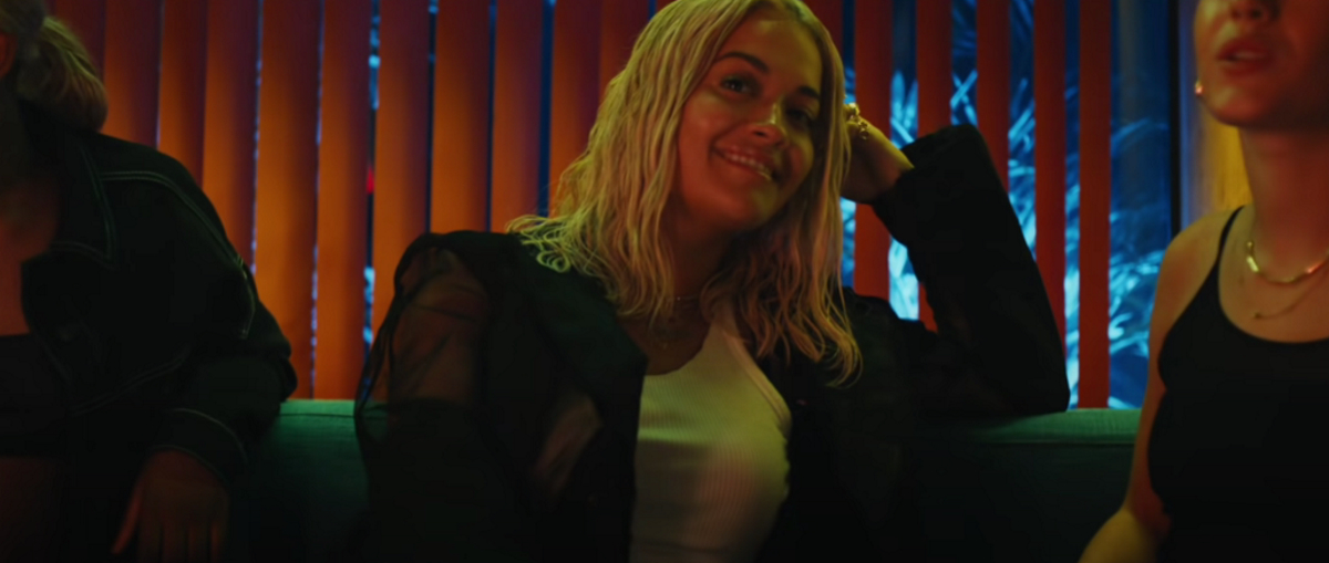 Обложка: Рита Ора в клипе Let You Love Me/YouTube-канал Rita Ora