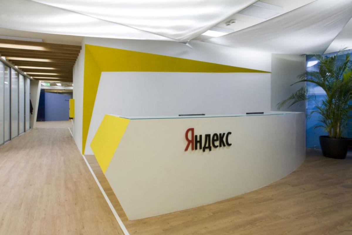 В работе сервисов «Яндекса» произошел крупный сбой. В Твиттере уже начали шутить - изображение обложка