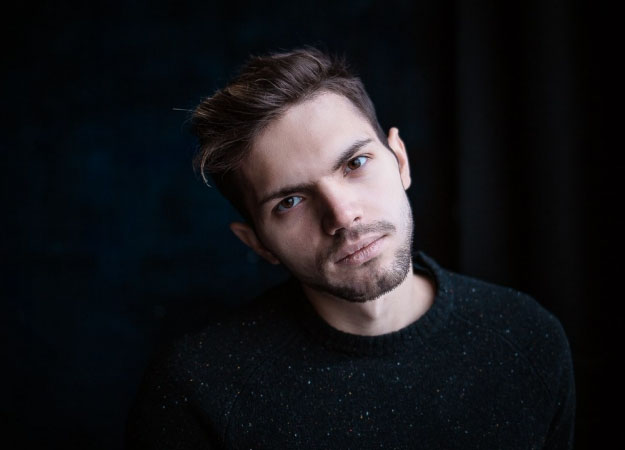 Киберспортсмен снялся в рекламе одежды «Юность» - изображение обложка