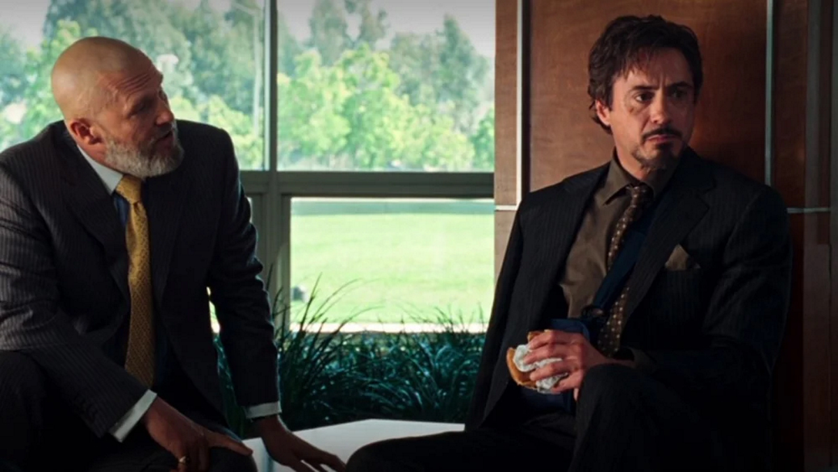 Обложка: кадр из фильма «Железный человек» (2008)