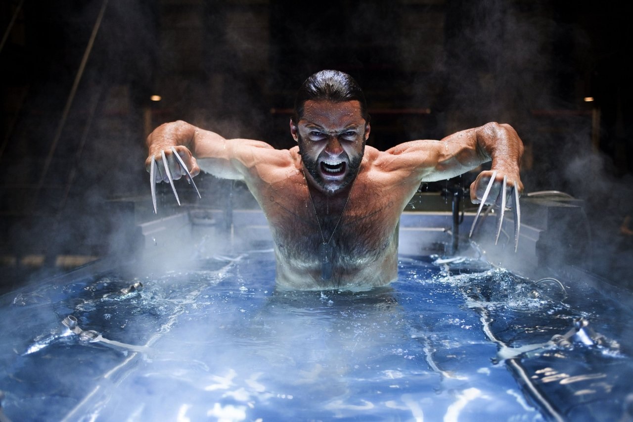 Хью Джекман сделал прививку от коронавируса, при этом пошутив про Росомаху - изображение обложка