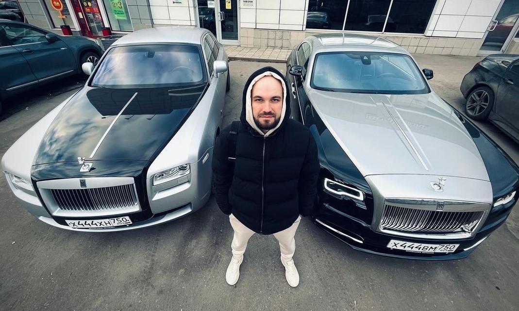 Российский блогер Жекич Дубровский жалуется. Его добавили в список опасных водителей - изображение обложка