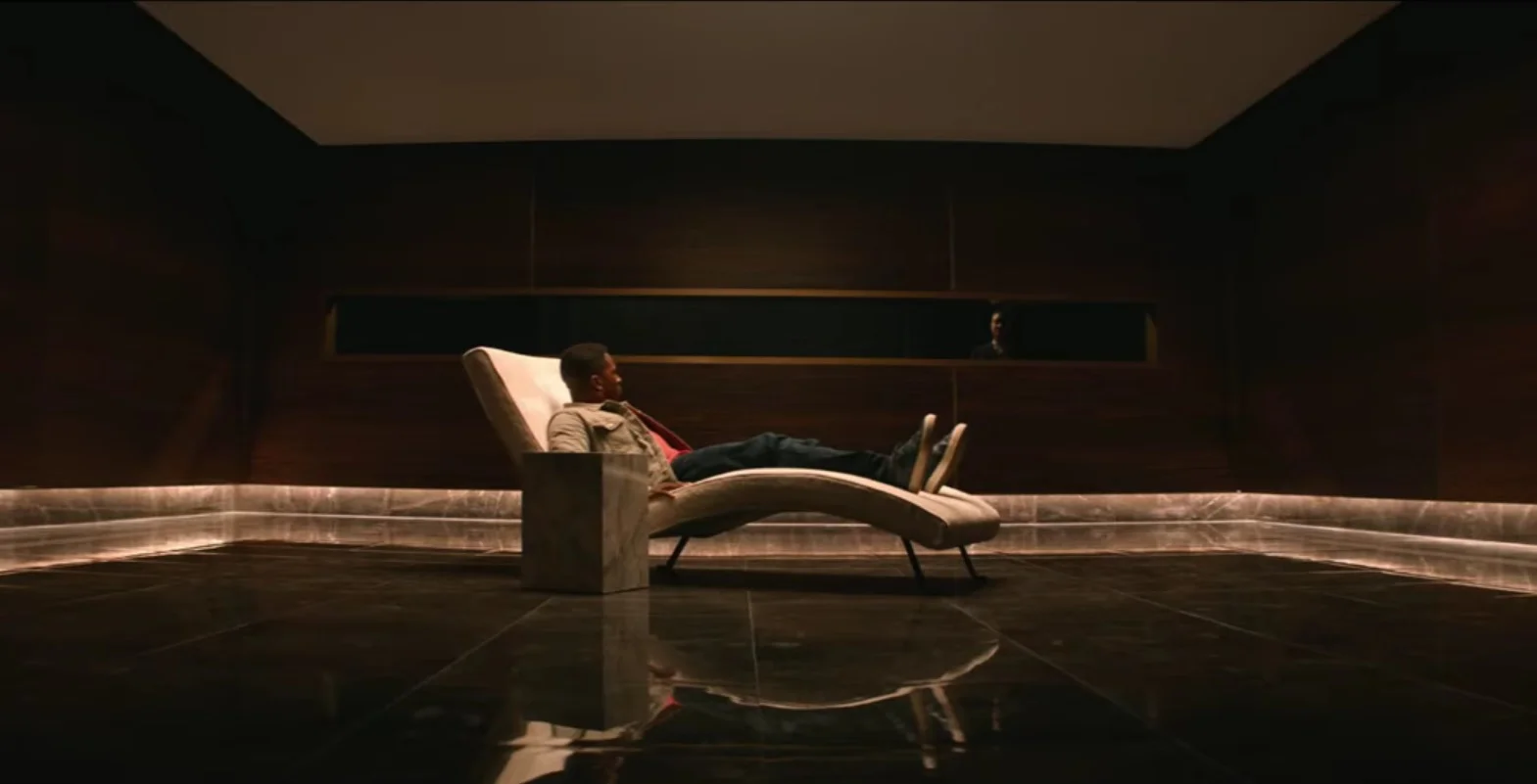 Lionsgate представила трейлер фильма об искажении времени с Орландо Блумом - изображение 1