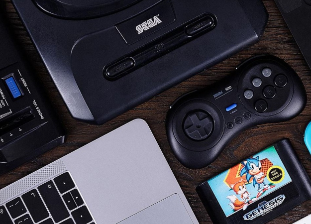 8BitDo M30 — беспроводной ретро-геймпад для Sega Mega Drive, Nintendo Switch, смартфонов и ПК - изображение обложка