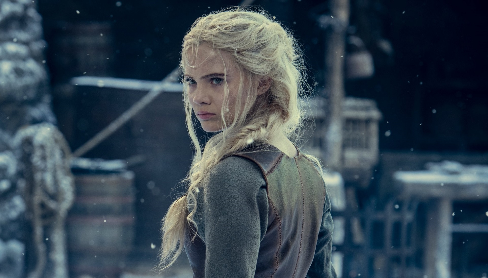 Netflix показал Фрейю Аллан в образе Цири из второго сезона «Ведьмака» - изображение обложка