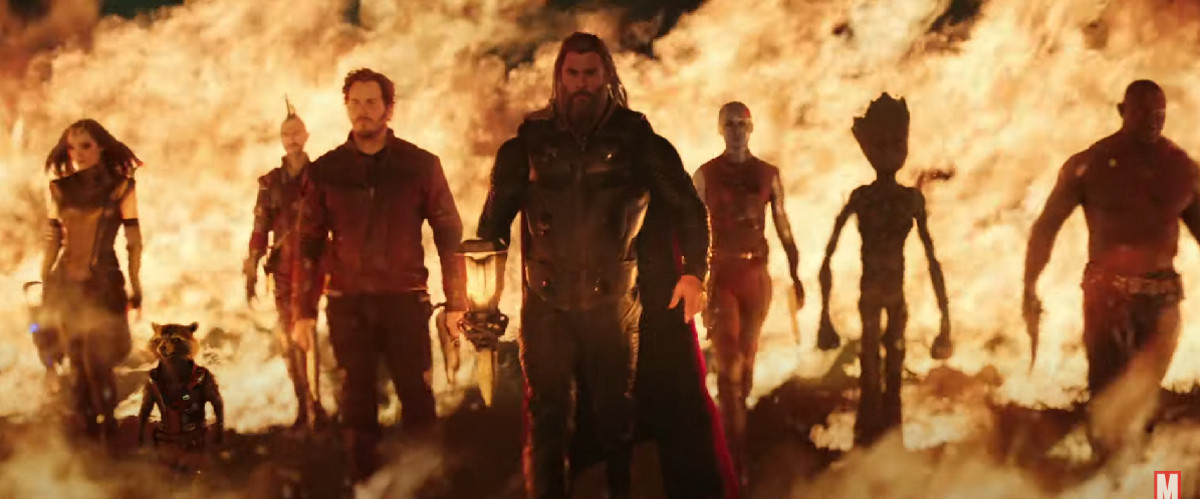 Обложка: кадр из тизера «Тор: Любовь и гром» (2022)