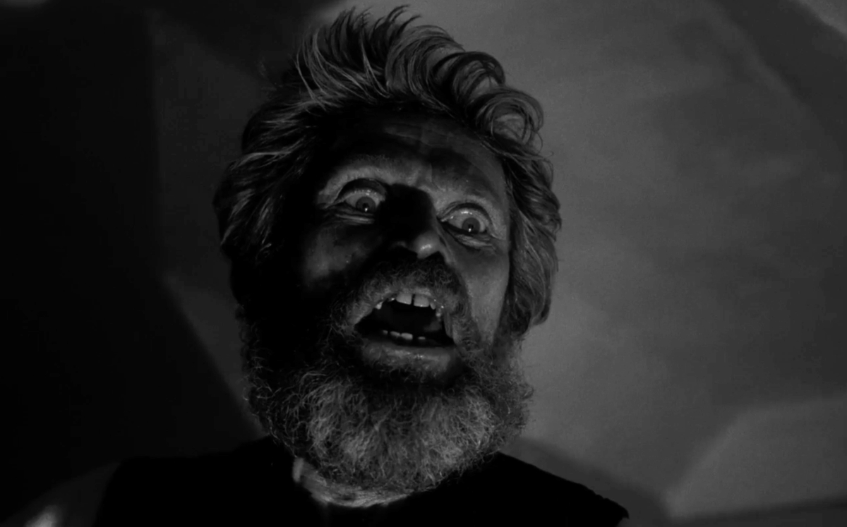 Обложка: кадр из фильма «Маяк» (2019)