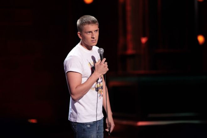 Комик Щербаков высказался о критике со стороны Долгополова в новым выпуске «вДудя» - изображение обложка