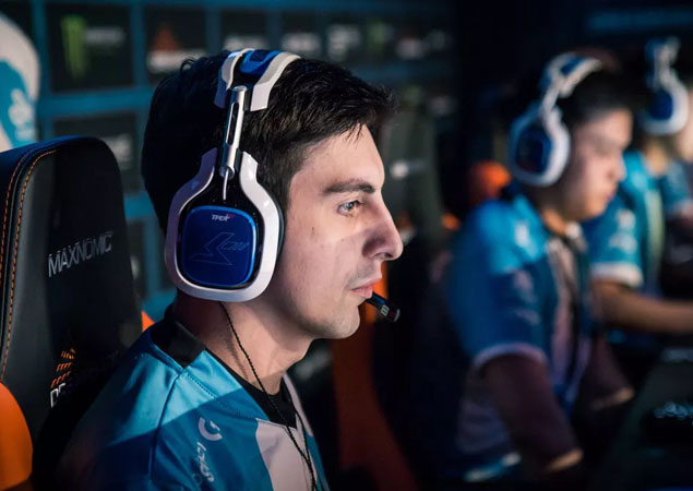 Выбрал Twitch, а не прогейминг. Shroud ушел из киберспорта и Cloud 9 - изображение обложка