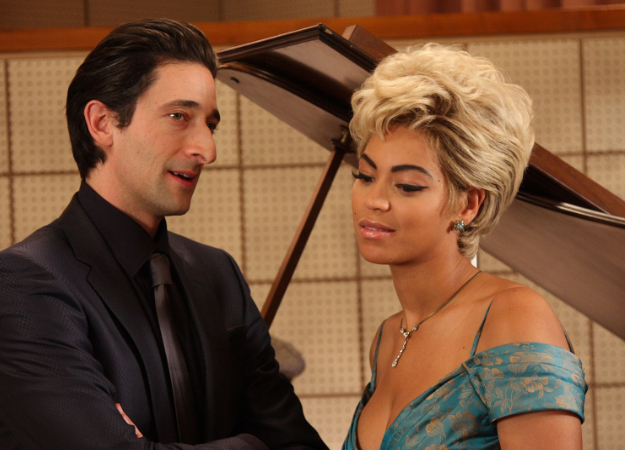 Опрос. Выбираем певицу, чья кинокарьера лучше - изображение обложка