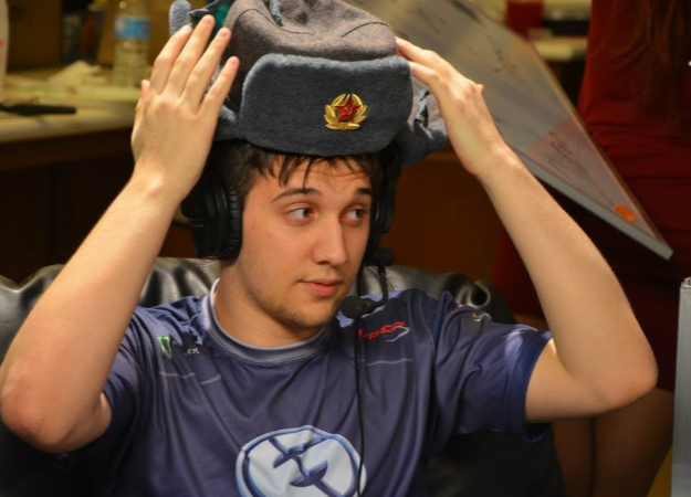 Arteezy делает самый безумный «ремпейдж» на TI9. Он в одиночку убил всех!