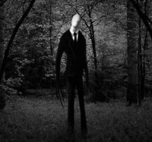 В Нью-Йорке нашли гигантский манекен Slender Man - изображение обложка