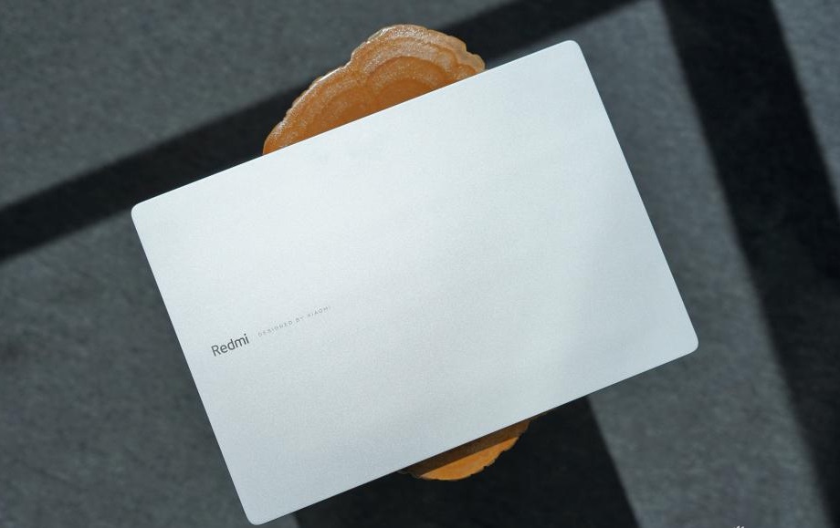 RedmiBook 14 Enhanced Edition — бюджетный ноутбук на процессоре Intel Core 10 поколения - изображение обложка