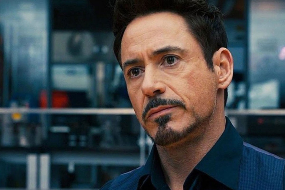 «Хочет быть Бэтменом»: в интернете весело оценивают супергероев MCU - изображение обложка