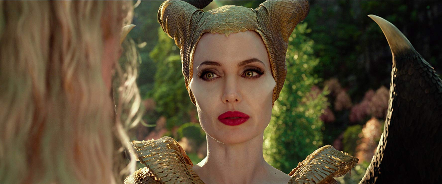 «Малефисента: Владычица тьмы». Удалась ли еще одна сказка Disney с Анджелиной Джоли?