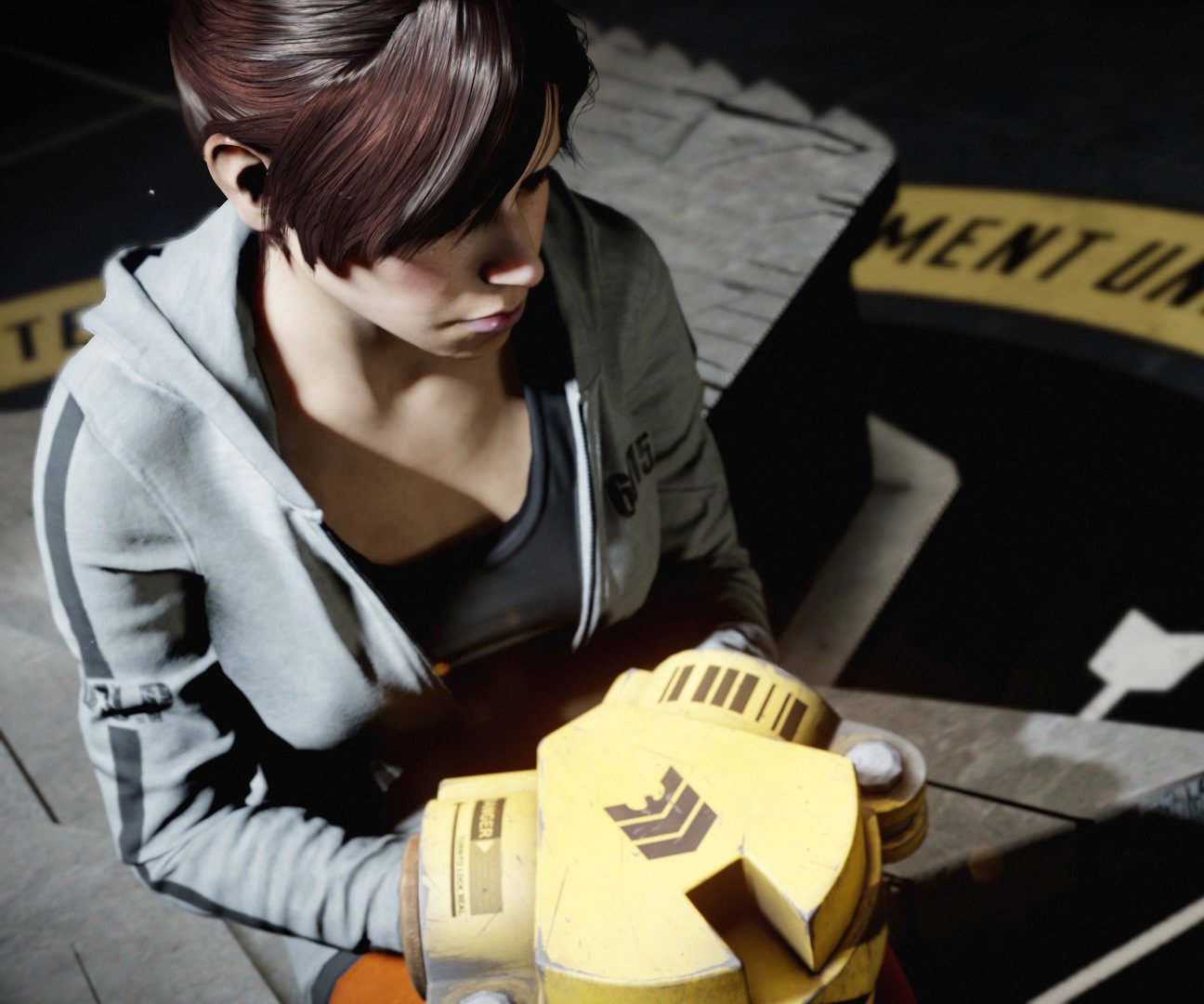 Injustice и First Light подарят подписчикам PS Plus в декабре и январе - изображение обложка