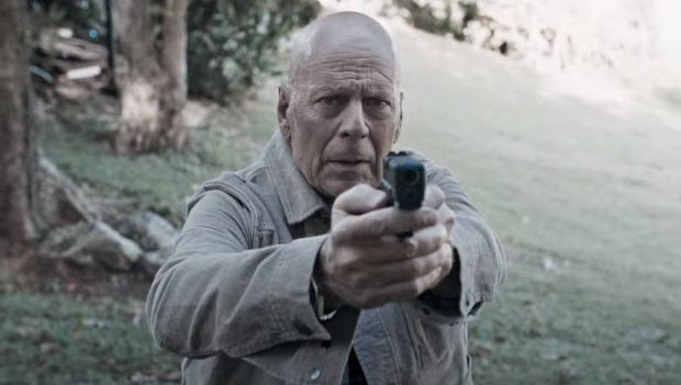 Брюс Уиллис против грязных полицейских: вышел трейлер боевика «За гранью жизни» - изображение обложка