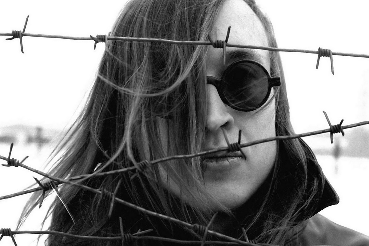 К 55-летию Егора Летова вышел сборник каверов на его песни «Без меня» - изображение обложка