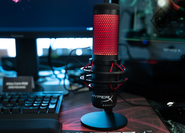 Kingston выпустила первый игровой микрофон под брендом HyperX. Новинку назвали Quadcast - изображение обложка