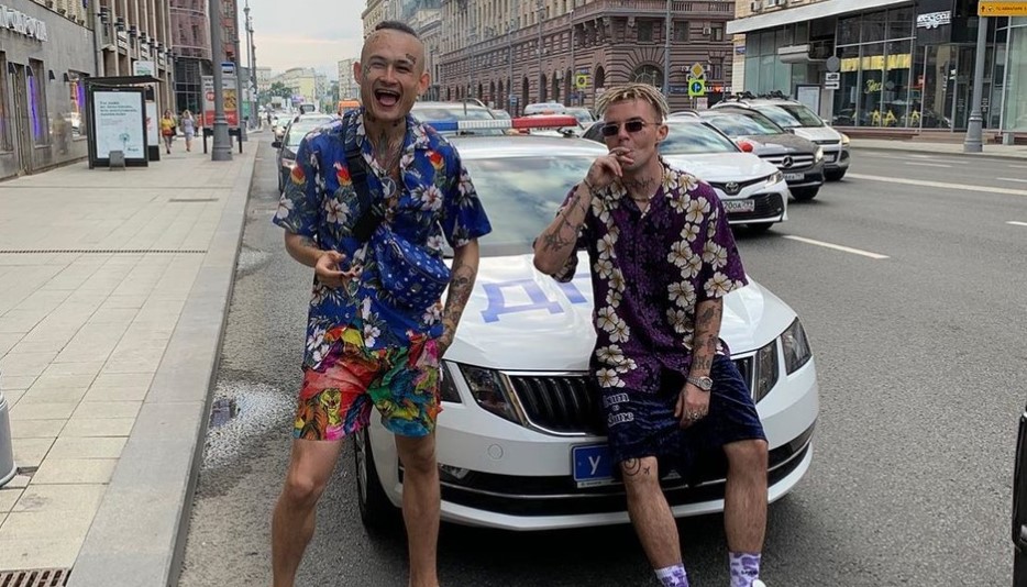 «Отморозки полные»: Моргенштерн и Элджей выпустили новый трек. Это пародия на «Руки вверх» - изображение обложка