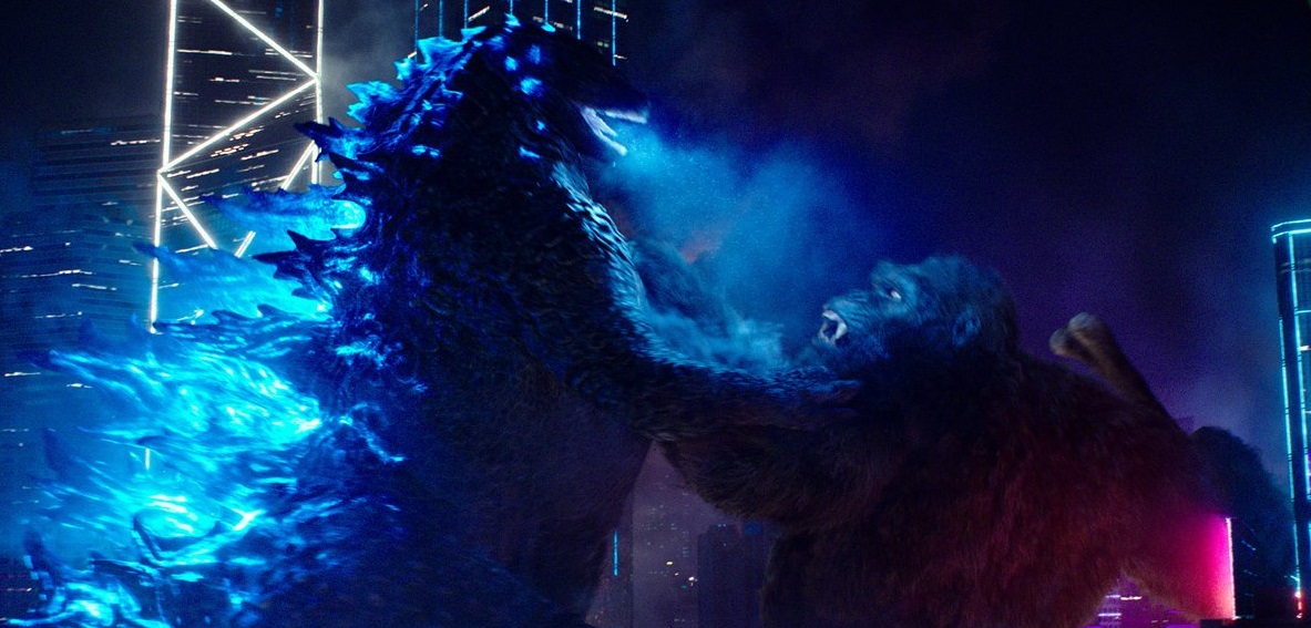 Конг залез на неоновый небоскреб: появились новые кадры фильма «Годзилла против Конга» - изображение обложка