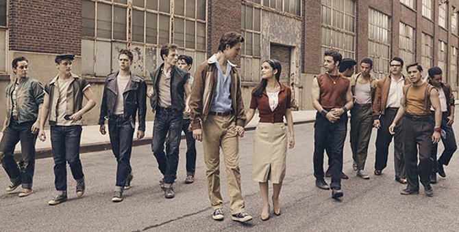 Стивен Спилберг выразил желание после мюзикла снять вестерн - изображение обложка