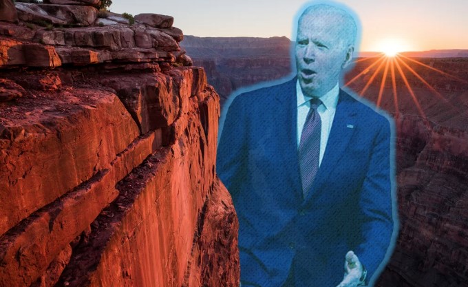 Fortnite заметили политики. В США хотят скопировать концерт Трэвиса Скотта - изображение обложка