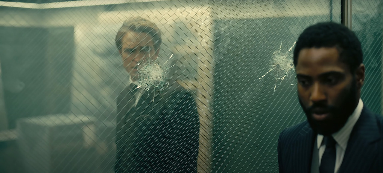 Кристофер Нолан сообщил, что «Довод» вдохновлялся «Помни» - изображение обложка