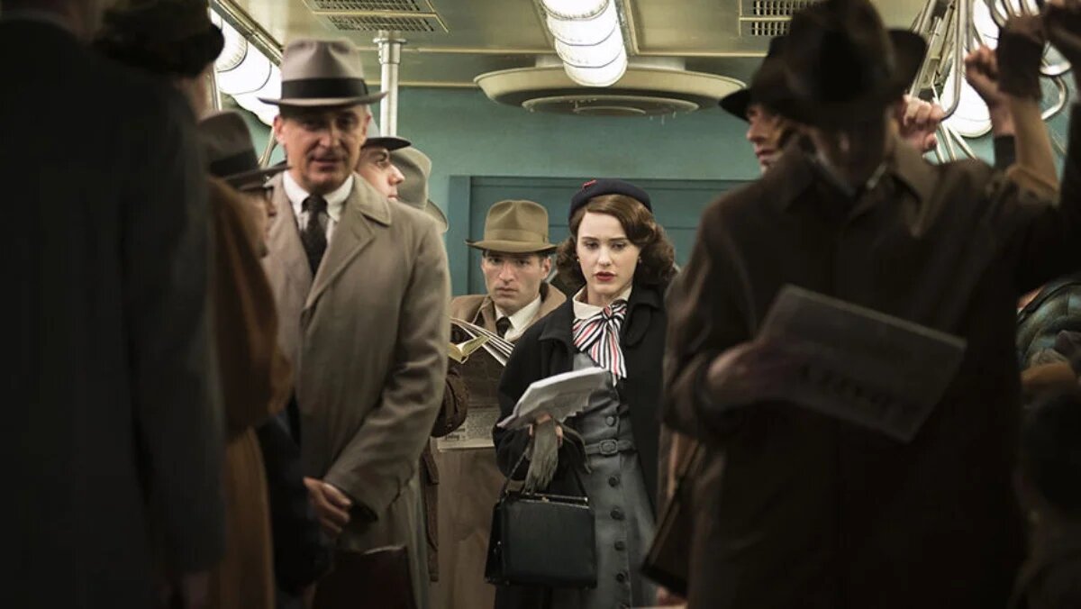 Обложка: кадр из сериала «Удивительная миссис Мейзел»