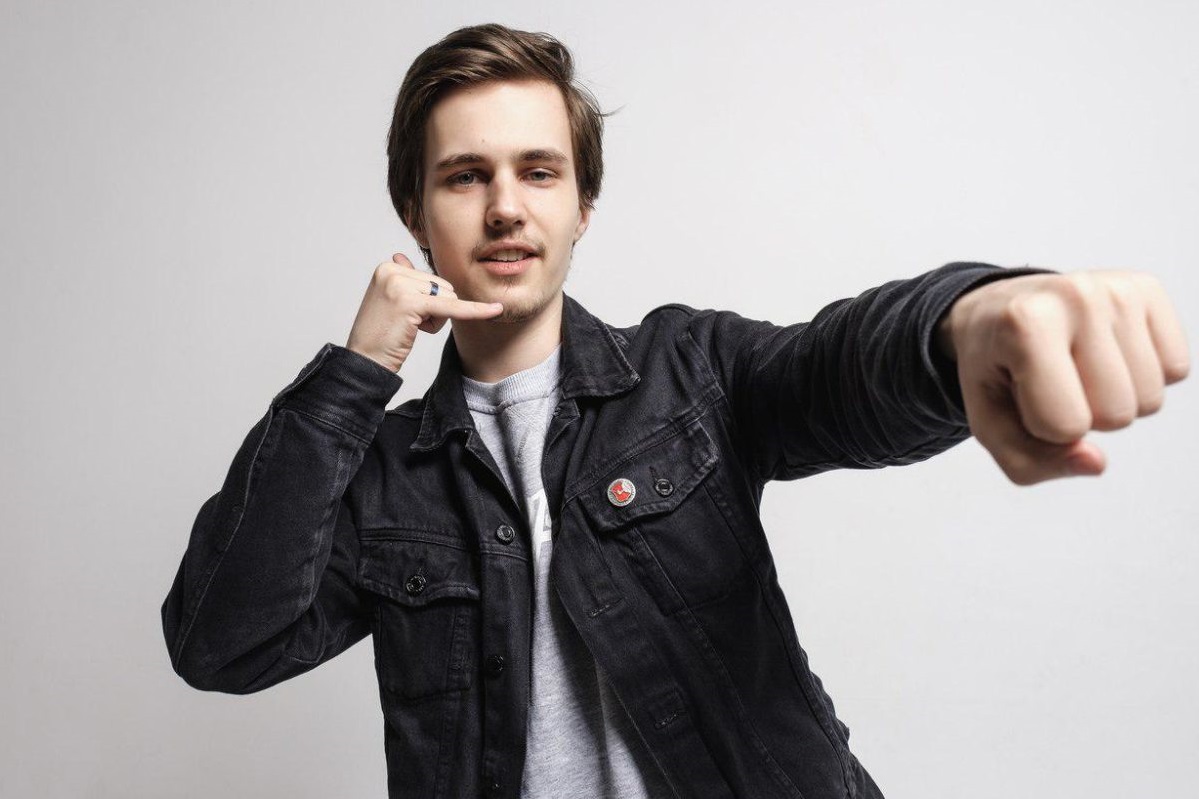 Долгополов дал первое выступление после бегства из России - изображение обложка