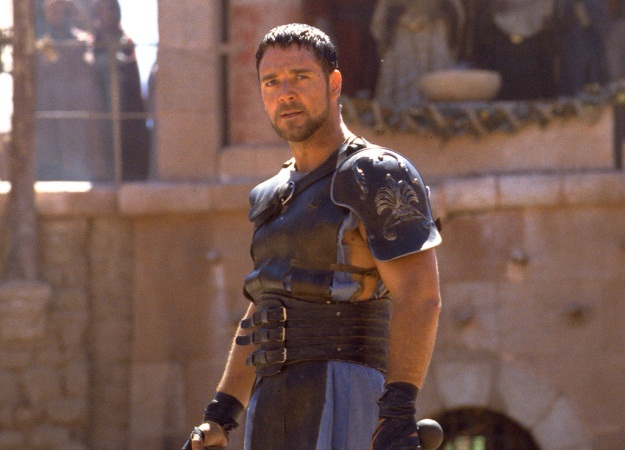 Ридли Скотт снимет «Гладиатора 2». Но будет ли использован безумный ранний сценарий? - изображение обложка