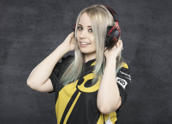 Для женских команд организуют отдельный турнир на мейджоре по CS:GO - изображение обложка