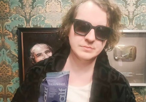 Юрий Хованский признал вину в исполнении песни с оправданием терроризма - изображение обложка