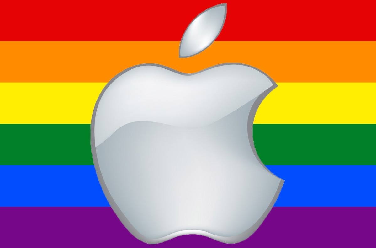 Россиянин обвинил Apple в «доведении до гомосексуализма» и подал в суд