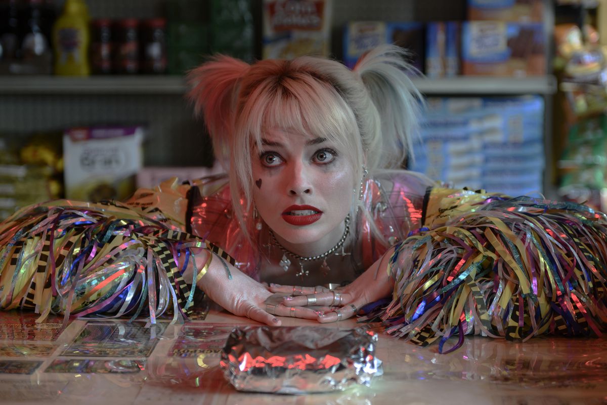 В Америке изменили название «Хищных птиц». Зачем? - изображение обложка