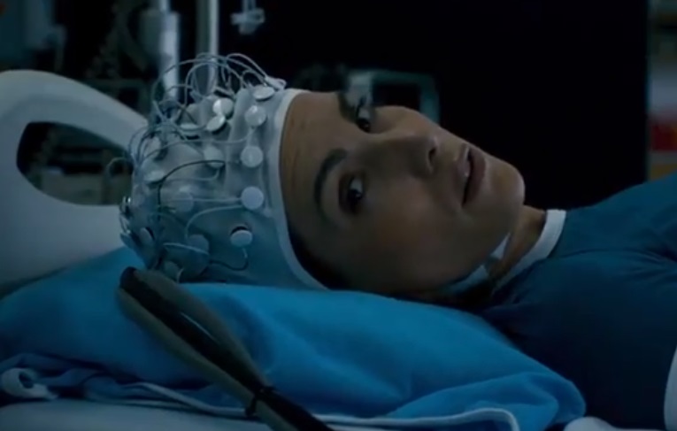 «Демоник»: Нил Бломкамп показал первые кадры ужасов о технологических экзорцистах - изображение обложка