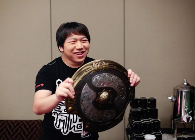 10 лучших кадров первого дня плей-офф TI7 - изображение обложка