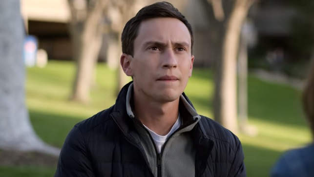 «Нетипичный»: Netflix показал трейлер финального 4 сезона сериала - изображение обложка