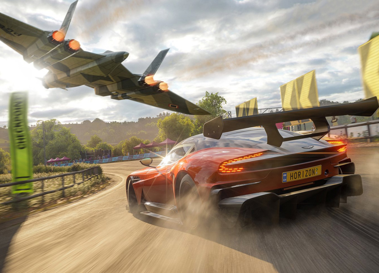 30 главных игр 2018. Forza Horizon 4 — игра, благодаря которой аркадные  гонки еще живы