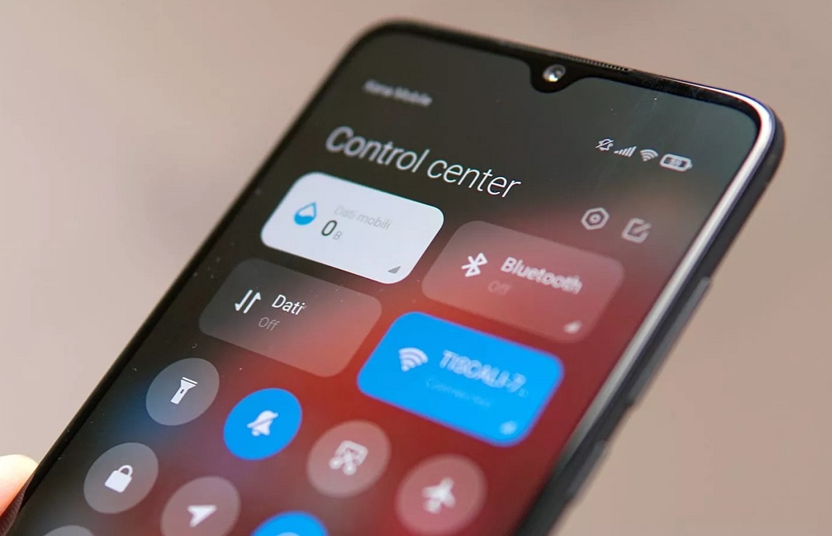 Xiaomi начала открытый бета-тест MIUI 12.5 для 28 смартфонов Xiaomi и Redmi - изображение обложка