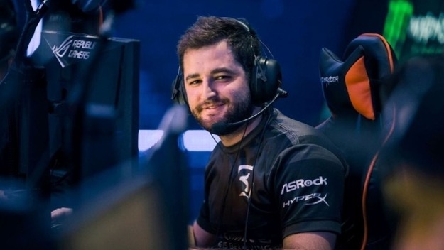 SK взяла первый трофей в этом сезоне, победив на Adrenaline Cyber League 2018 - изображение обложка