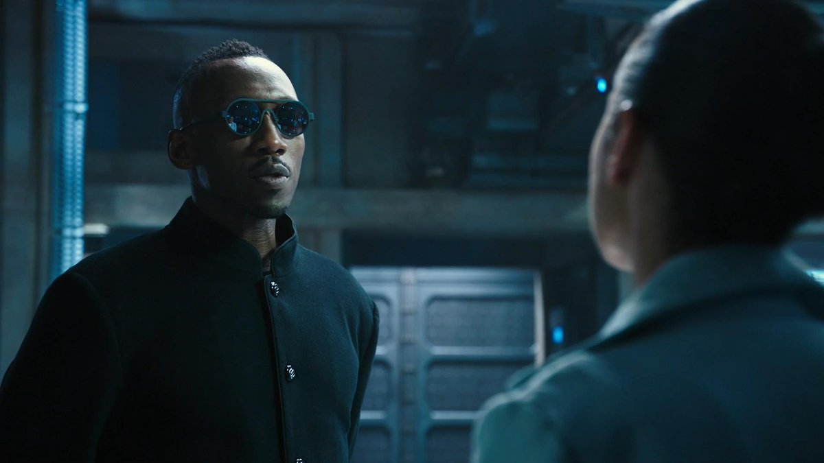 Махершала Али «сыграл» Блэйда в оригинальной трилогии благодаря нейросетям - изображение обложка