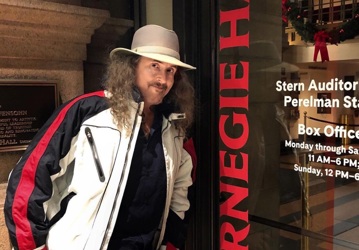 Обложка: instagram.com/alfredyankovic