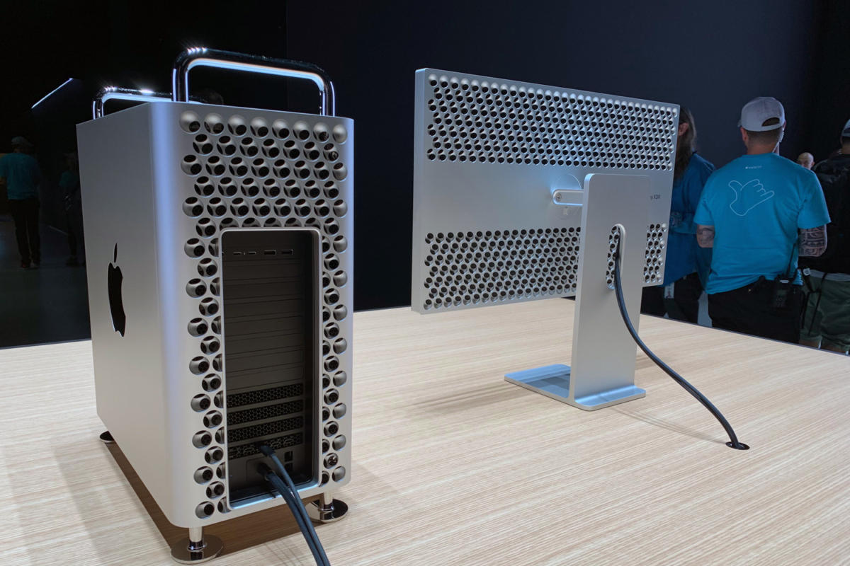 В продажу выходит настольный ПК Apple Mac Pro. Российская цена от 449 990 рублей - изображение обложка