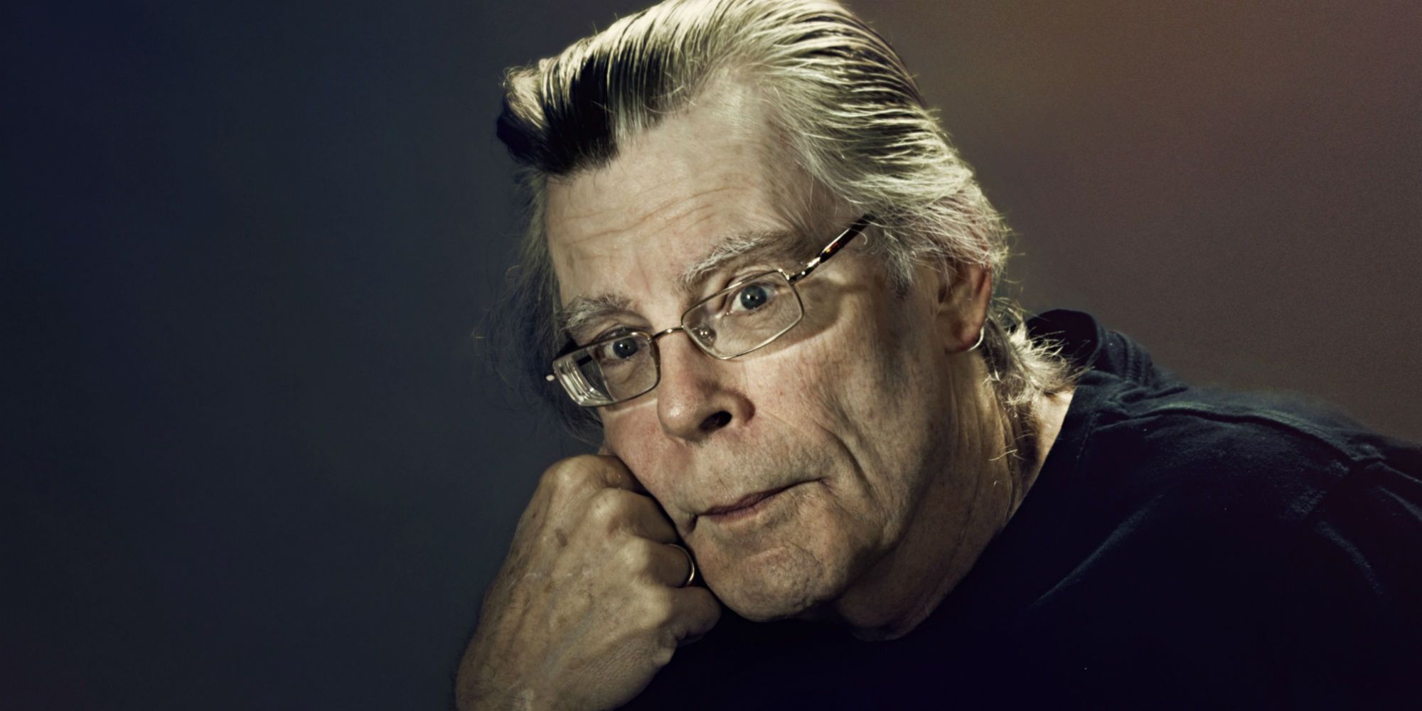 Стивен Кинг ушел из Facebook из-за политической рекламы. Найдут ли и тут повод для негодования? - изображение обложка