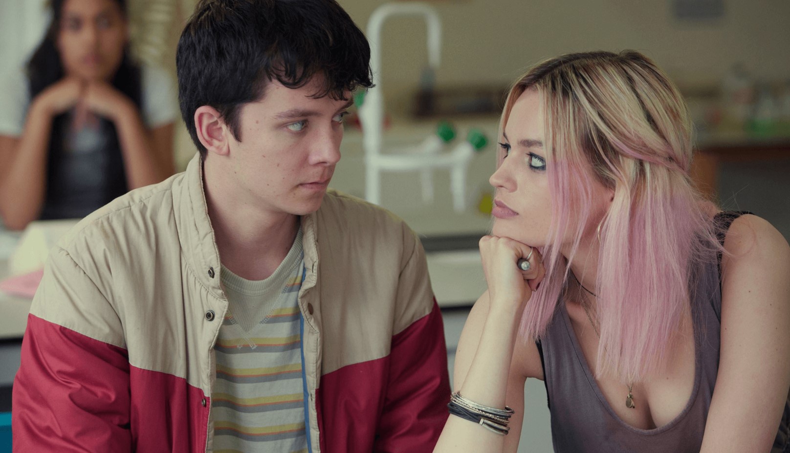 Netflix выпустил одежду по мотивам сериала «Половое воспитание» - изображение обложка