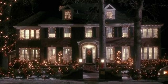 В США выставили на аренду особняк из фильма «Один дома» за 25 долларов за ночь - изображение обложка